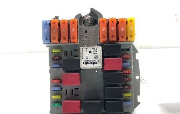Fiat Croma Fuse box set 51738102