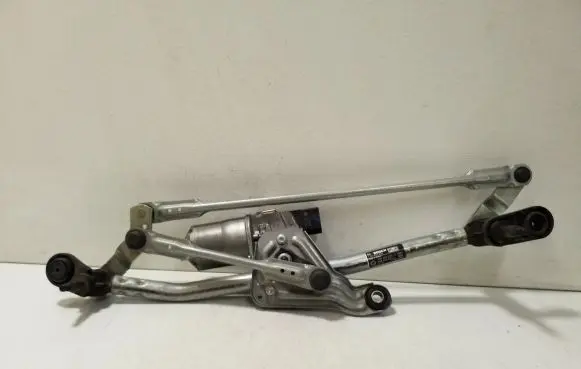 Skoda Kamiq Front wiper linkage and motor 339702203D