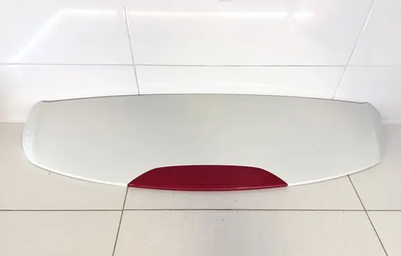 Tailgate/trunk spoiler