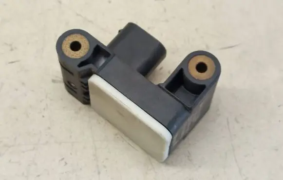 BMW 1 E81 E87 Airbag deployment crash/impact sensor 0285003900 6911003 500767