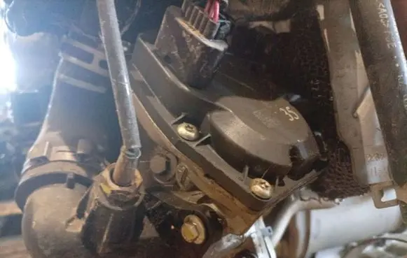 Nissan NV200 EGR valve