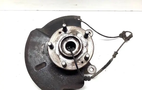 Hyundai ix35 Front wheel hub spindle knuckle