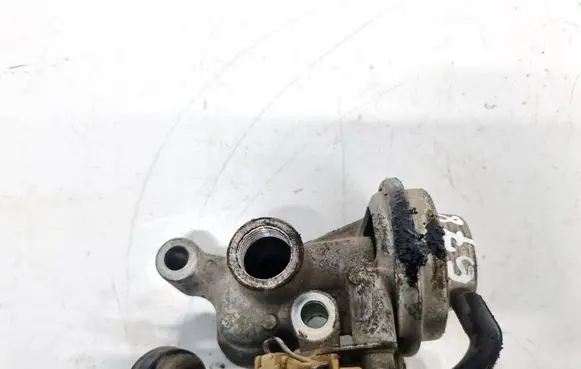 Mercedes-Benz C W203 EGR valve A1121400060 72213600