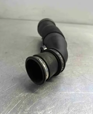 Ford Mondeo Mk III Air intake hose/pipe 1S719C623CF
