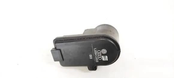 Headlight level adjustment motor