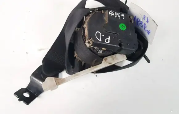 Opel Zafira A Front seatbelt