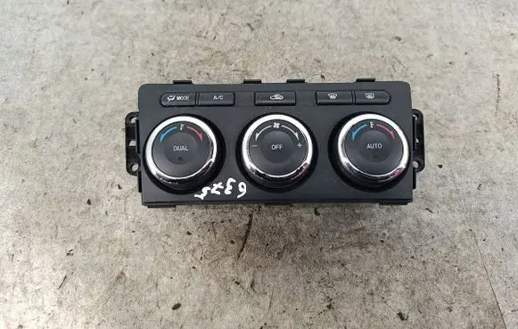 Mazda 6 Climate control/heater control trim GDN361190