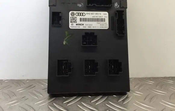 Audi A7 S7 4G Comfort/convenience module 4H0907063N 4H0907063F 4H0907063