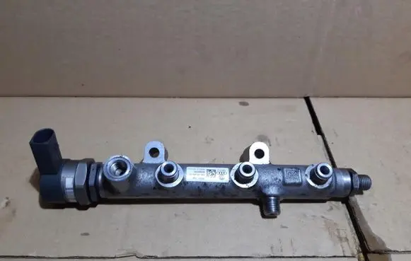 Audi A7 S7 4G Fuel main line pipe