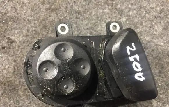 Volkswagen PASSAT B6 Seat control switch 3c0959778