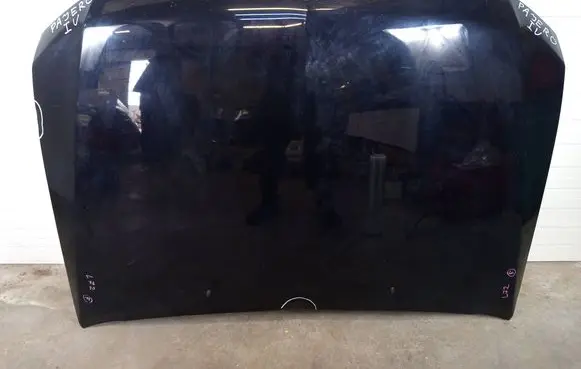 Mitsubishi Pajero Engine bonnet/hood MASKPAEROIV