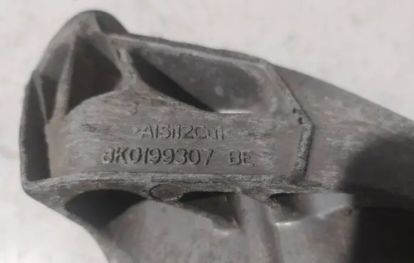 Audi A6 C7 Engine mounting bracket 8K0199307BE