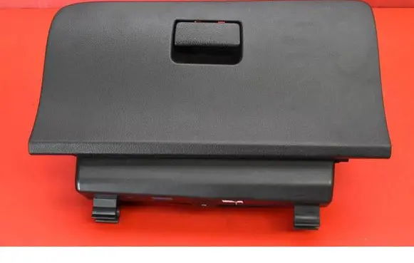Suzuki Swift II Glove box 7341268L1