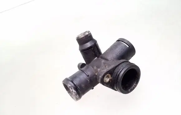 Audi A6 S6 C6 4F Engine coolant pipe/hose 06D121133A