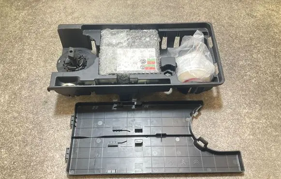 Opel Grandland X Tool set 9816736980