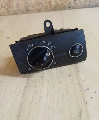 Mercedes-Benz E W211 Light switch 2115450104 04056000 7241Q04