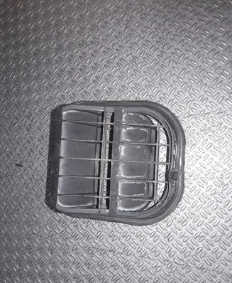 Fiat Stilo Quarter panel pressure vent 