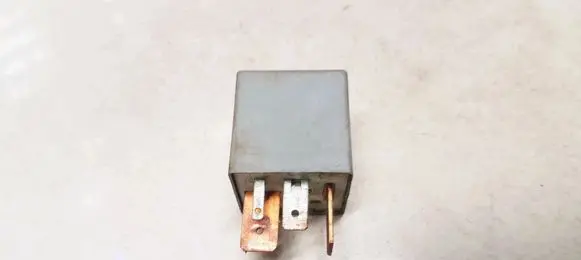 Audi A3 S3 8L Other relay 357911253