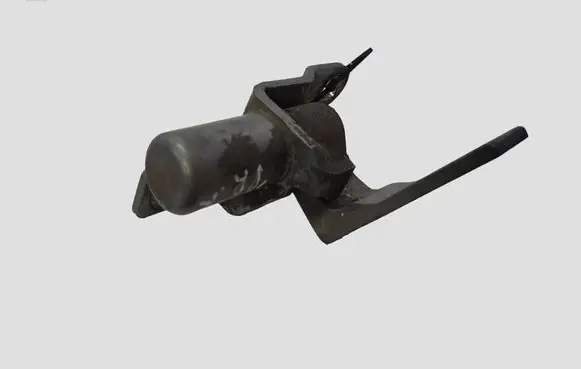 Ford Mondeo MK IV Front door upper hinge A046575
