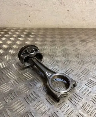 Porsche Cayenne (9Y0 9Y3) Piston with connecting rod R6MX