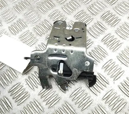 Audi A5 Tailgate/trunk/boot lock/catch/latch 8W0827503