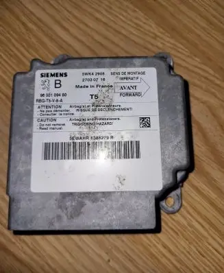 Peugeot 307 Airbag control unit/module 9650109480