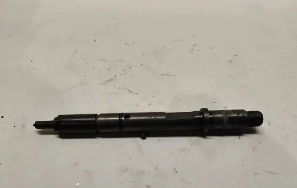 Audi A6 S6 C5 4B Fuel injector 059130201f