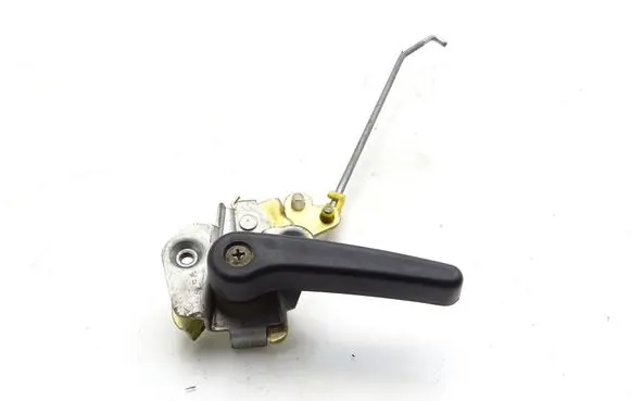 Nissan Patrol Y61 Tailgate release/open handle PART00572