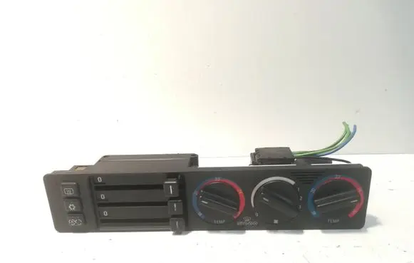 BMW 5 E34 Climate control unit 8351110