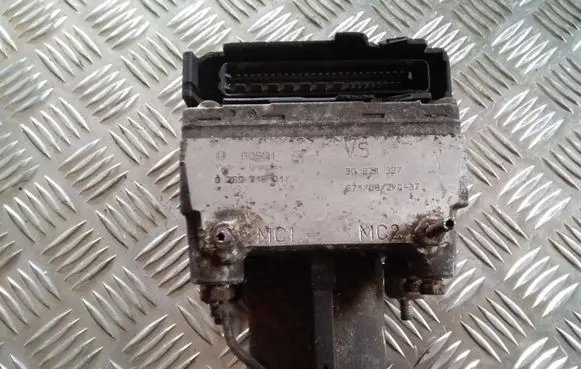 Volvo S40, V40 ABS Pump 0265216017 30821397 0273004125