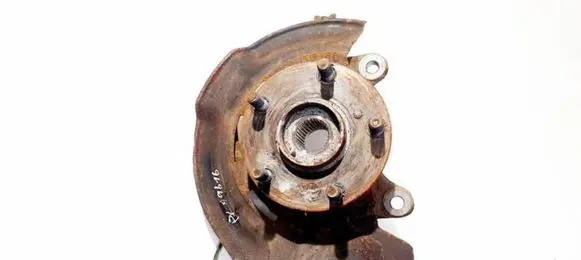 Toyota Verso Front wheel hub 