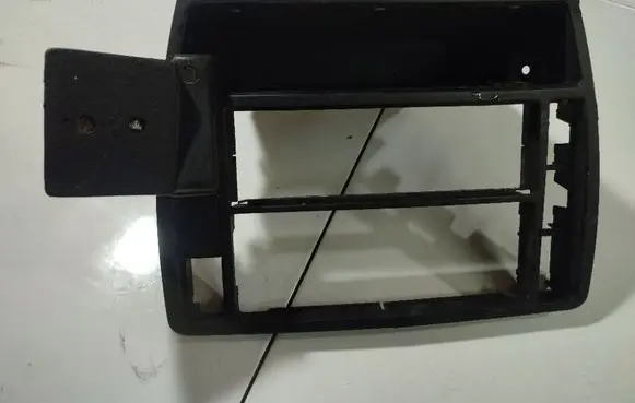 Volkswagen PASSAT B5 Glove box 