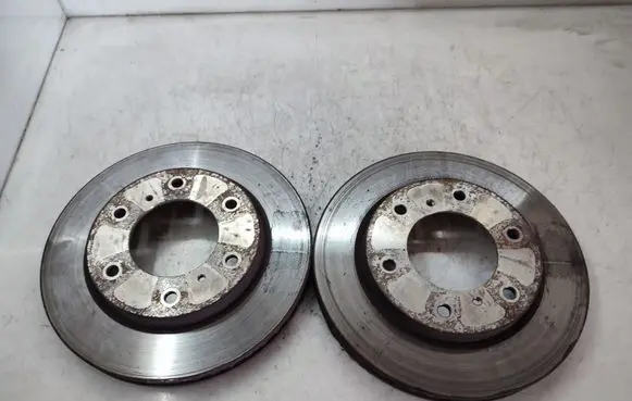 Mitsubishi L200 Front brake disc