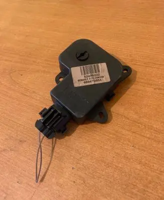 Renault Espace - Grand espace IV Air flap motor/actuator 52485222 7701206538 080471355A