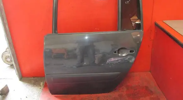 Renault Espace IV Rear door