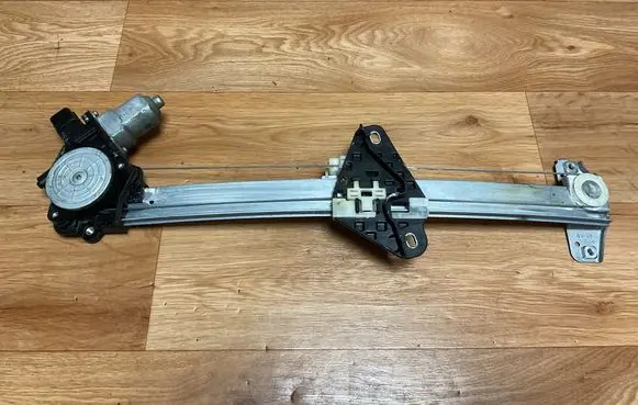 Honda Civic Rear door window regulator with motor PBTGF30