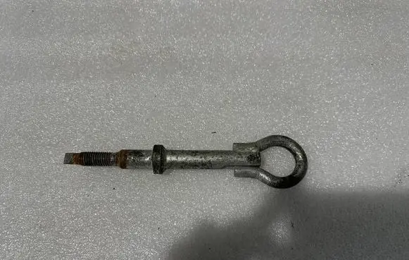 Nissan Qashqai Towing hook eye 