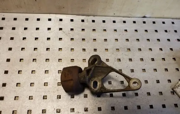 Audi A6 C7 Engine mount bracket 8K0199343C