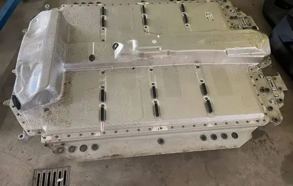 BMW i4 Hybrid / electric car battery 8866429 8866316
