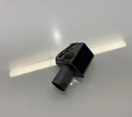 Mercedes-Benz GLK (X204) Airbag deployment crash/impact sensor A2048201985 04896011AB 5WK43584
