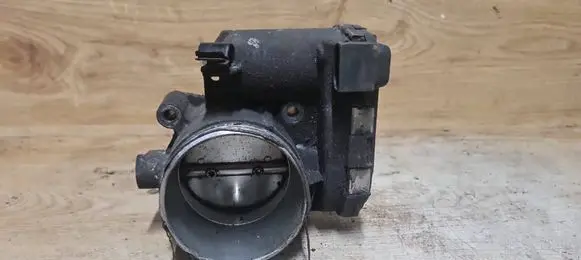 Volvo XC90 Throttle valve 8677866 014504