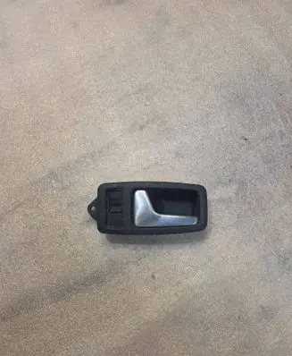 Audi A8 S8 D2 4D Front door interior handle 4D0837019C