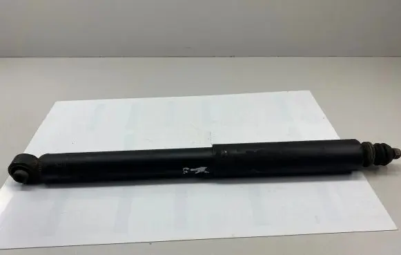 Mitsubishi Pajero Rear shock absorber/damper MR554291