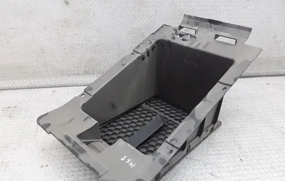 Volkswagen Eos Other trunk/boot trim element 1Q0885209
