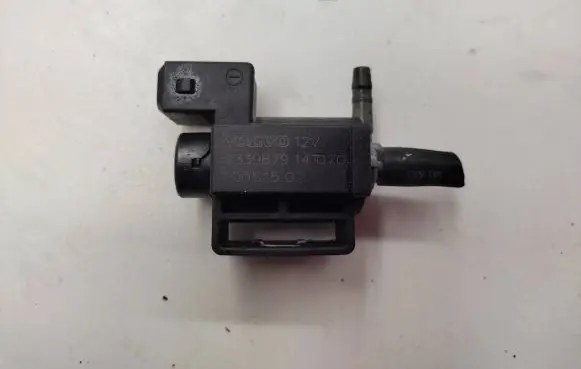 Volvo V60 Vacuum valve 31339879