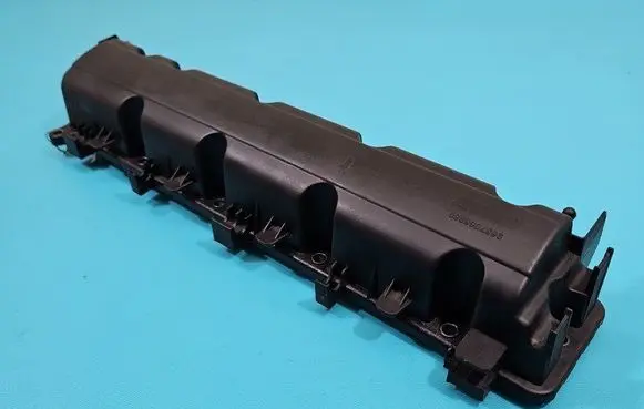 Rocker cam cover