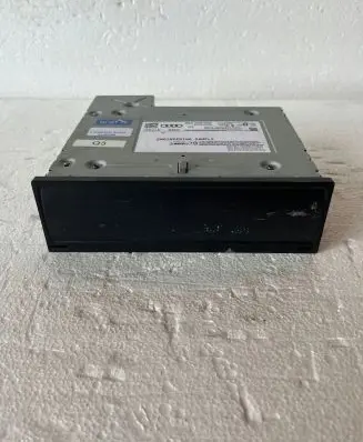 Audi Q3 F3 Radio/CD/DVD/GPS head unit 82A035050