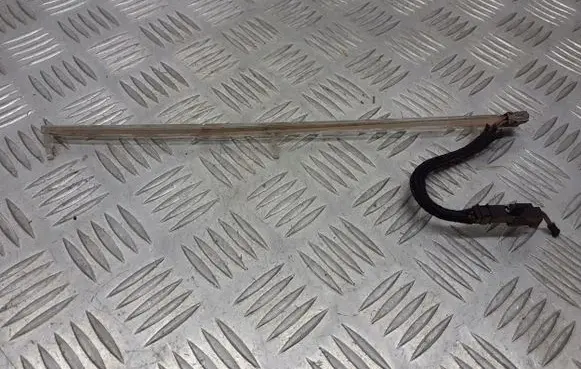 Audi A6 S6 C6 4F Rear light center trim bar blend 4F0919178B
