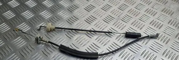 Opel Vectra C Front door cable line 24447387