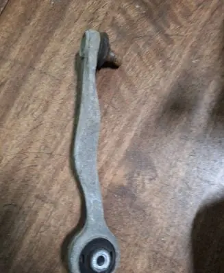 Volkswagen PASSAT B5 Front lower control arm/wishbone
